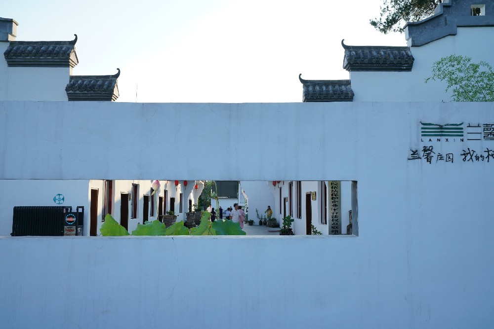 18T02356_副本.jpg